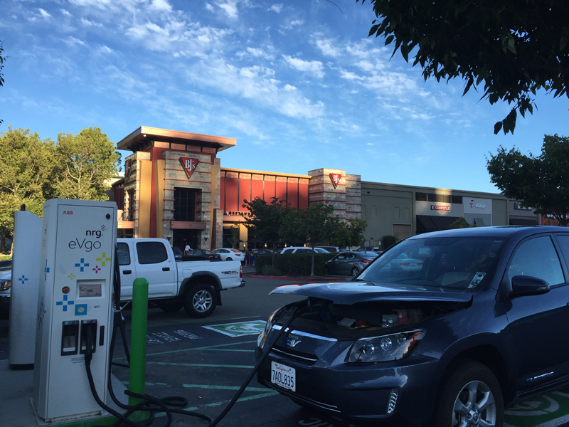 Typical DC charging station, this one in San Rafael.
